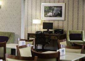 Smart Suites, an Ascend Collection Hotel 3