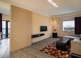 Mercure Padang 3