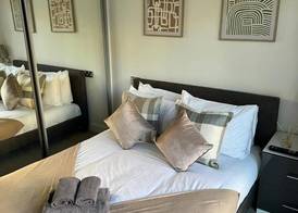 Oceanview Gem in Southampton 2