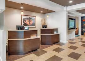 Courtyard by Marriott Portsmouth 4