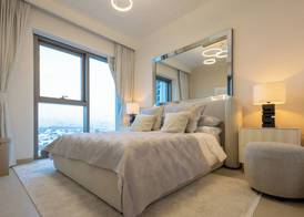 Maison Privee - Elegant Urban Stay Just Steps from Burj Khalifa 4