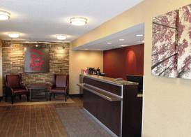 Red Roof Inn Albany Airport 2