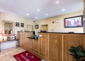 Econo Lodge Inn & Suites Rockmart 3