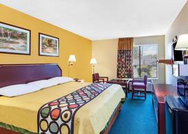 Super 8 by Wyndham Morristown/South 3