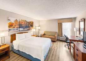 Days Inn by Wyndham Raleigh-Airport-Research Triangle Park 2