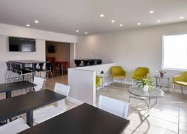 Comfort Inn 2