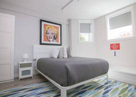 Maverick Suites at 89 Marion 4