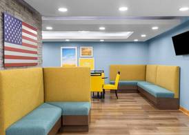 Days Inn by Wyndham Cloverdale Greencastle 4