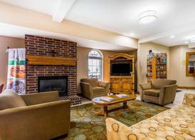 Quality Inn & Suites Chesterfield Village 4