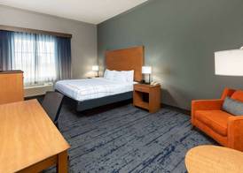La Quinta by Wyndham Bridgeport 3