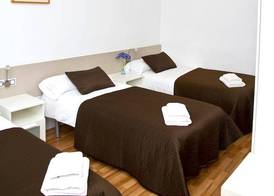 Claris Apartments 4