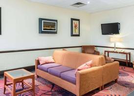 Clarion Hotel Somerset - New Brunswick 5