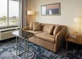 Fairfield Inn & Suites by Marriott Santa Cruz 5