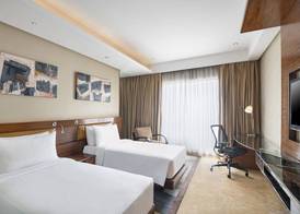Radisson Blu Kaushambi Delhi NCR 4
