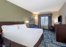 Holiday Inn Express & Suites EASTON by IHG 3