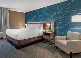 Comfort Inn & Suites Hadley - Amherst 4