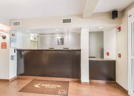 Sleep Inn & Suites Ronks - Lancaster Area 2