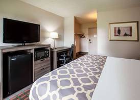 Baymont by Wyndham Northwood 5