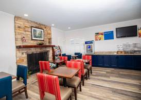 Comfort Inn Carmel By the Sea 2