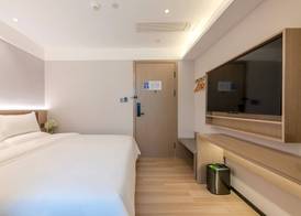 Huanyi Hotel 5