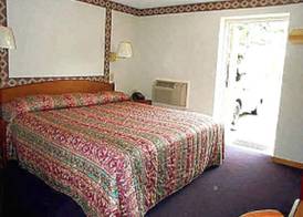 Wesley Inn & Suites 5