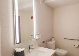 Garner Hotel Glen Burnie BWI Airport Area by IHG 4