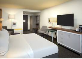 Holiday Inn & Suites DECATUR-FORSYTH by IHG 5