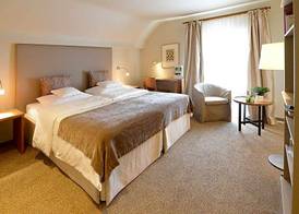Romantik Hotel Jagdhaus Waldfrieden 4