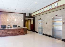 LIC Hotel 2