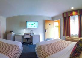 Inn at Golden Gate 5