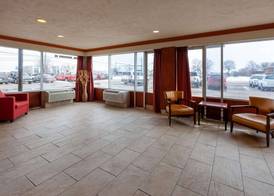 Travelodge by Wyndham Cleveland Airport 2