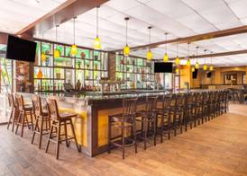 Ramada by Wyndham Tampa Airport Westshore 5