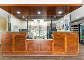 Comfort Suites West Omaha 3