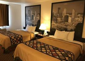 Super 8 by Wyndham Canonsburg/Pittsburgh Area 5