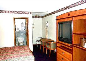 Wesley Inn & Suites 4