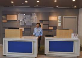 Holiday Inn Express & Suites ORLANDO SOUTHEAST by IHG 2