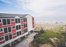 Surf Club Oceanfront Hotel 2