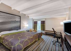 Super 8 by Wyndham Melbourne 5