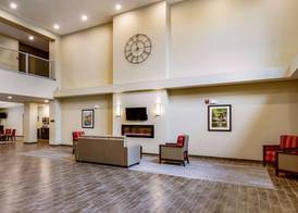 Comfort Suites Wooster near University Campus 3