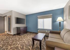 Best Western Plus Eau Claire Conference Center 4