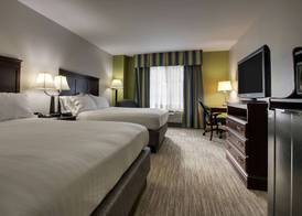 Holiday Inn Express & Suites MIDDLEBORO RAYNHAM by IHG 2
