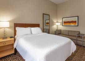 Candlewood Suites FARGO SOUTH - MEDICAL CENTER by IHG 5