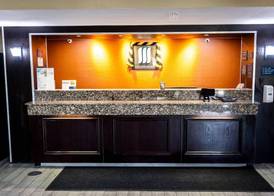 MainStay Suites Coralville - Iowa City 4