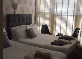 Relax Inn Guest House 5