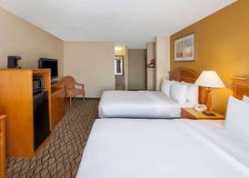 Americas Best Value Inn Canton 5