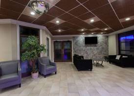 Travelodge by Wyndham Deltona 3