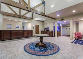 Howard Johnson by Wyndham Mystic 2
