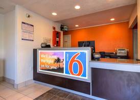 Motel 6 Rowland Heights, CA - Los Angeles - Pomona 2
