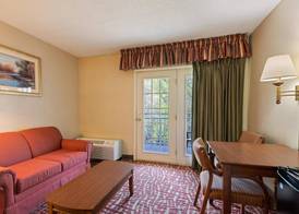 SureStay by Best Western Cherokee on the River 2