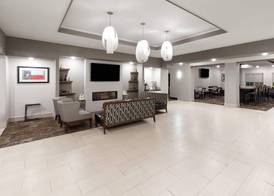La Quinta Inn & Suites by Wyndham Kyle - Austin South 3